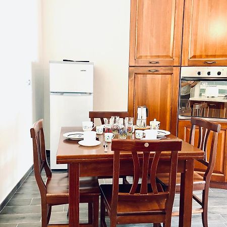 Casa Di Ale & Frank Apartment Салерно Екстериор снимка