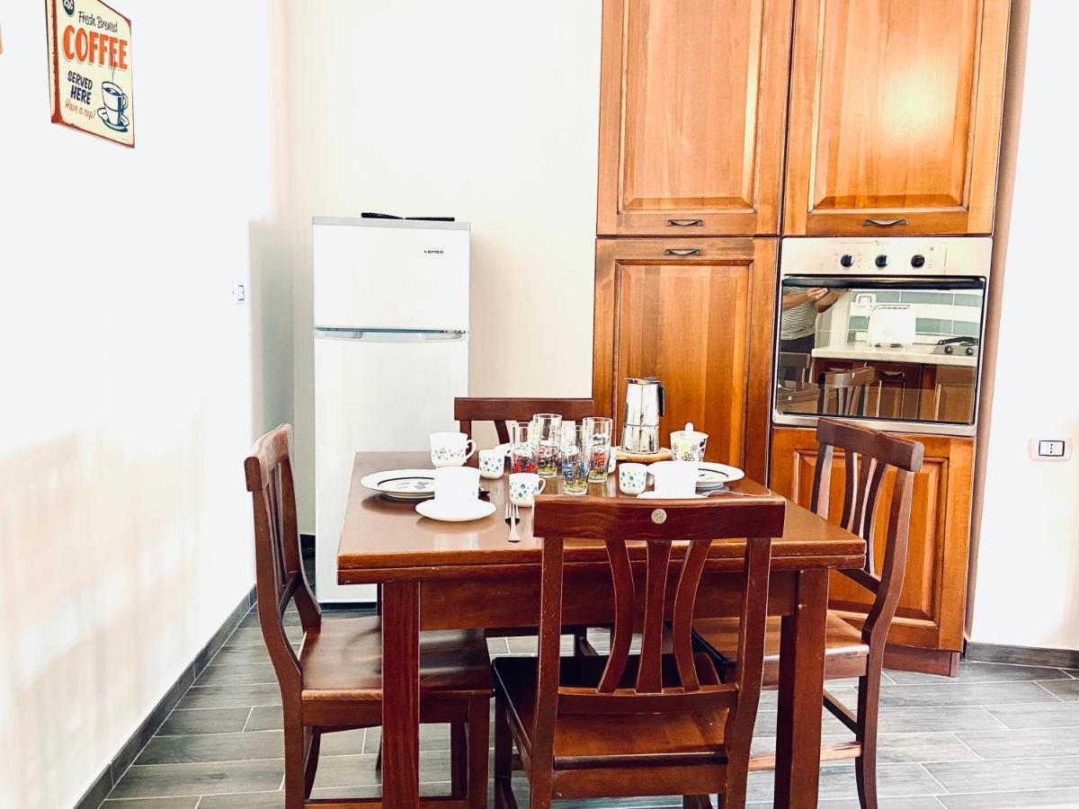 Casa Di Ale & Frank Apartment Салерно Екстериор снимка