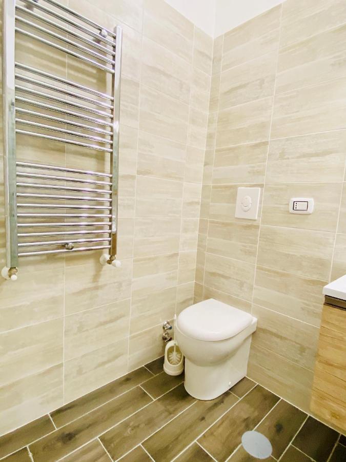 Casa Di Ale & Frank Apartment Салерно Екстериор снимка
